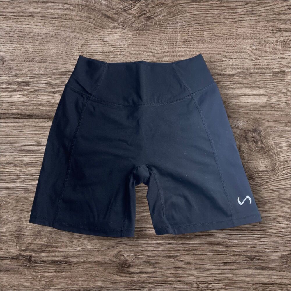 TLF Black Compression Biker Shorts – Size L